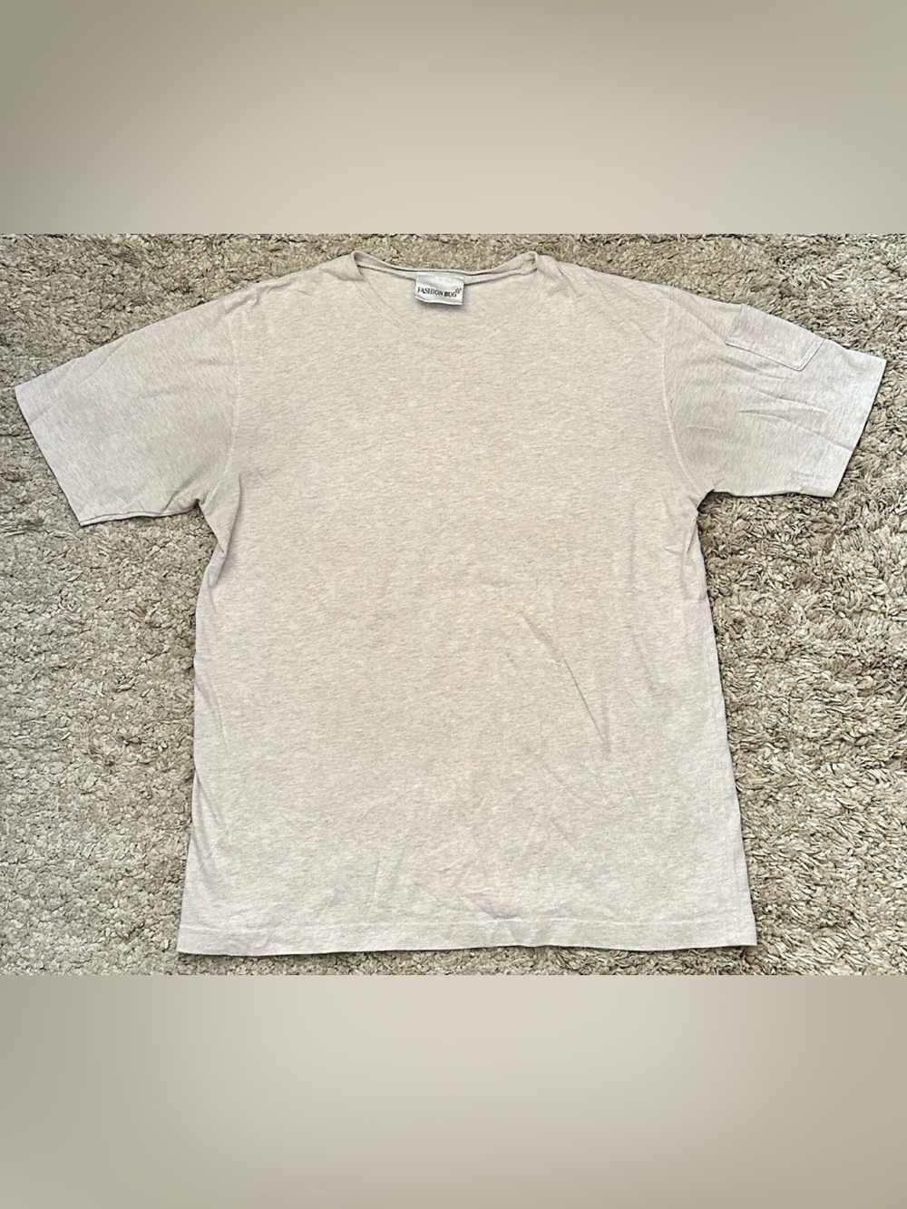 Vintage Fashion Bug Women’s M Beige Crew Neck Sleeve Pocket Short Sleeve T-Shirt